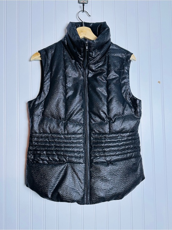 Belle Fare Jackets & Blazers - Belle Fare Women's Puffer Vest- Black Textured-M-Down Fully Zipped Small Pockets